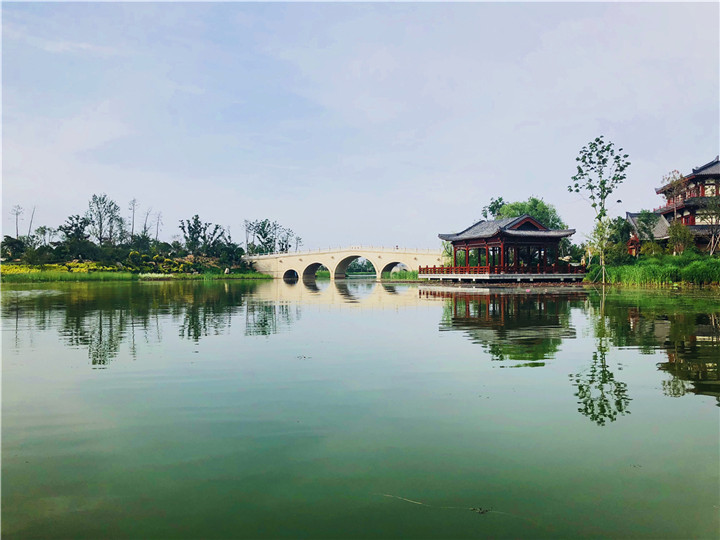 黃有華-韓城國家文史公園2.jpg